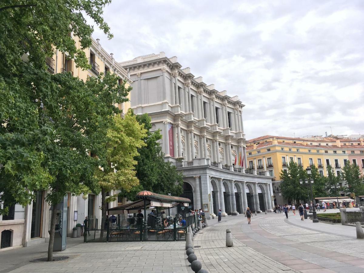 En Palacio Casa Entera Con Dos Suites Madrid Exterior photo